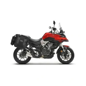 Set of SHAD TERRA TR40 adventure saddlebags, including mounting kit SHAD VOGE 500 DS/ DSX Přímo Od Výrobce