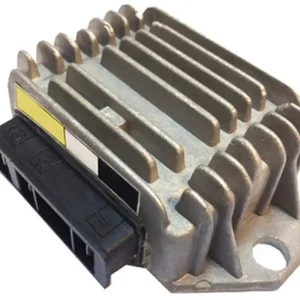 Oblíbený DZE regulátor napětí PIAGIO VESPA 50/125/150/200 (348363-62 / 23811006450 / 460560) (12A)