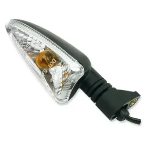 V PARTS (VICMA) blinkr YAMAHA YZF 125R (08-10), XTZ 660 (08-10) pravý přední (10838) Bezpečná Platba