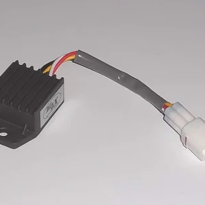 TOURMAX regulátor napětí KTM EXC 125/200/250/300 05-15, EXC 450 08-11, EXC 525 05-07, HUSQVARNA TE 350 09-13, BETA RR 250 05-07, RR 400/450 05-12 (80011034000) vyrobeno v Japonsku Must-Have